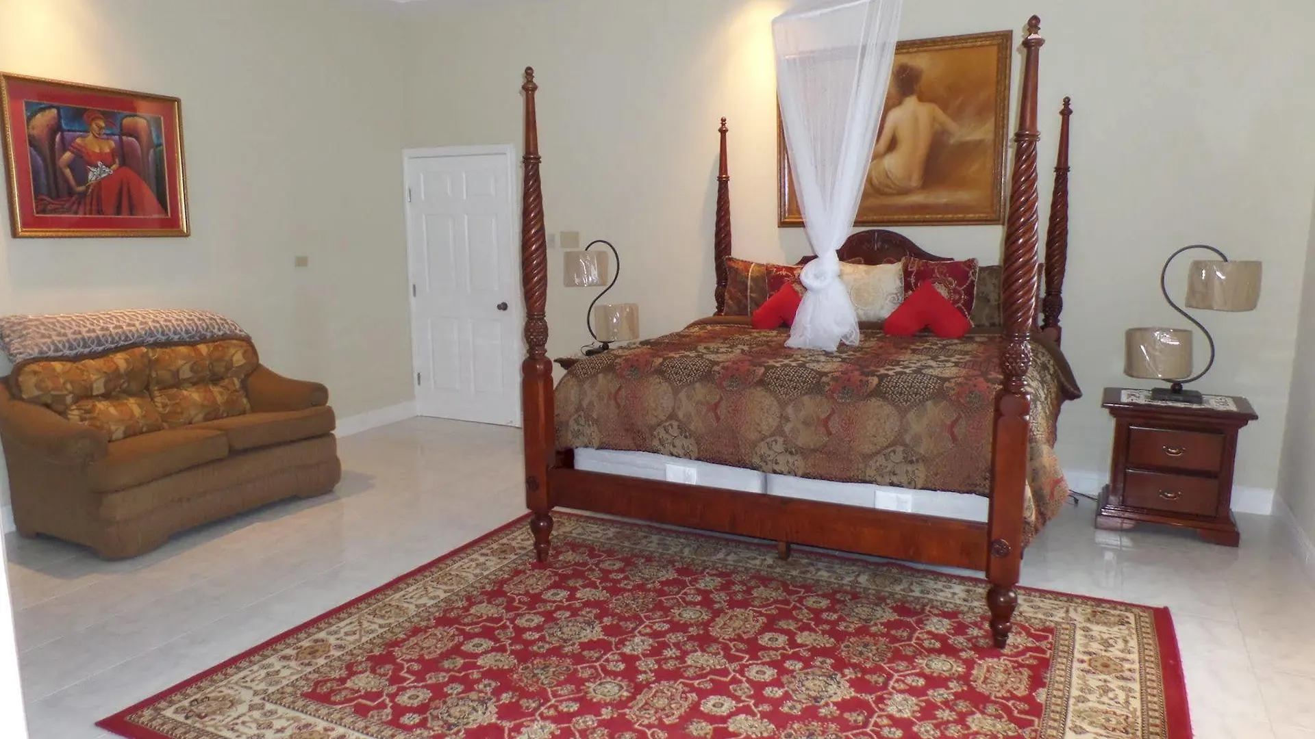 Luxurious Romantic Suite Kensington Montego Bay Jamaica