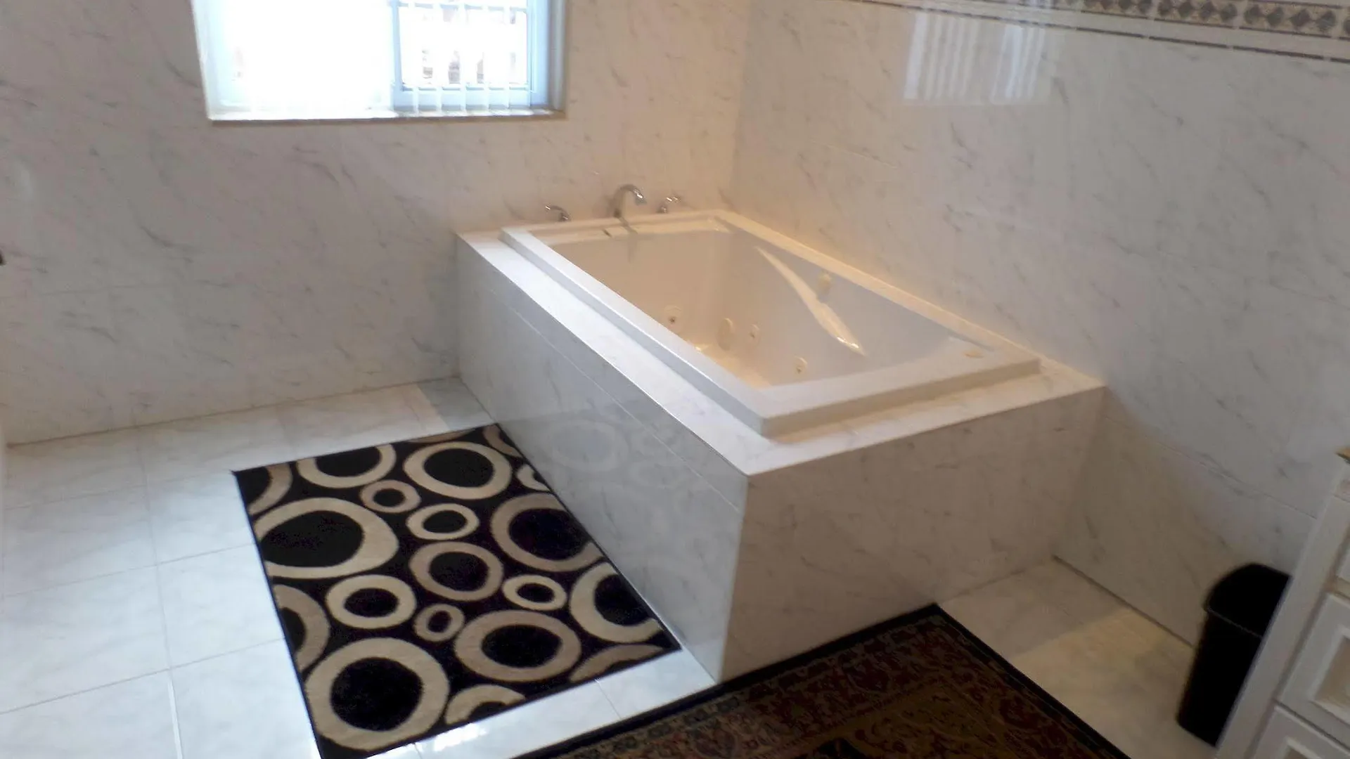 Luxurious Romantic Suite Kensington Montego Bay