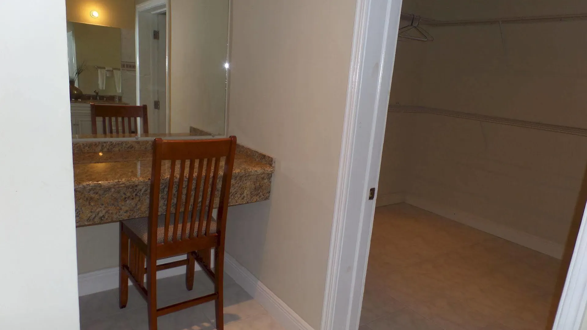 Hotel Luxurious Romantic Suite Kensington Montego Bay